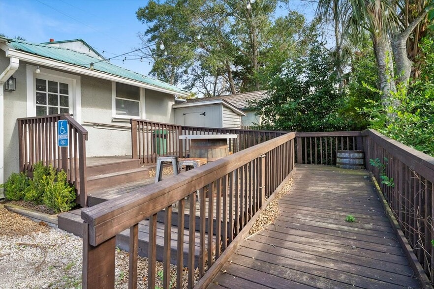 More Photos Of 4 White St, Saint Augustine Storefront For Lease