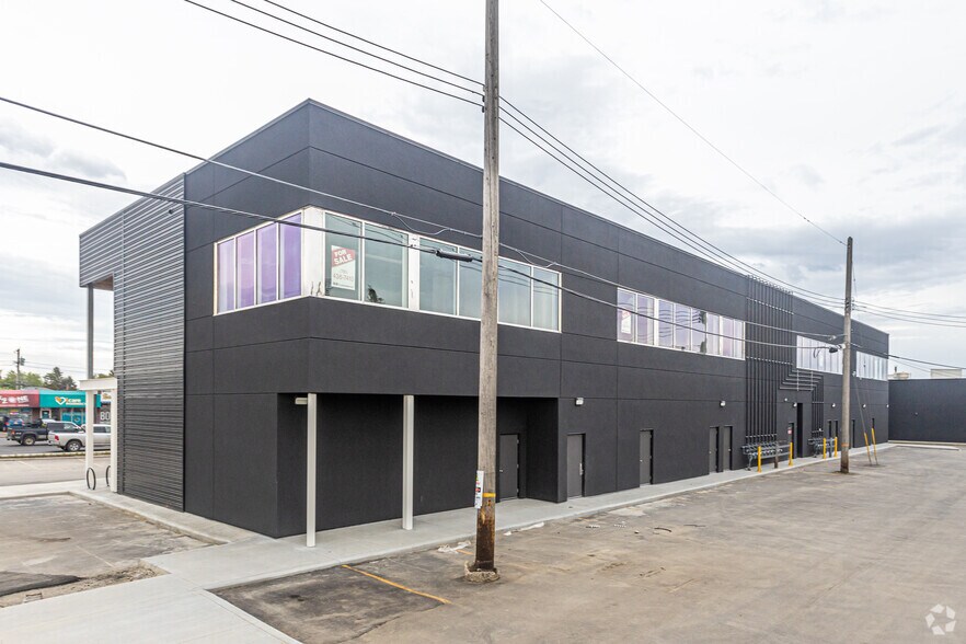 More Photos Of 12820 97 St NW, Edmonton Storefront Retail Office For Sale
