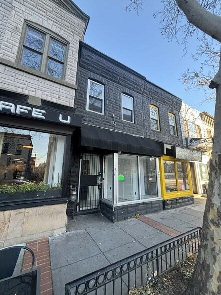 More Photos Of 1015 U St NW, Washington Storefront For Lease