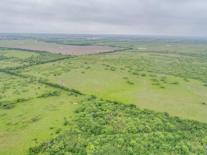 More Photos Of Fm 121, Gunter Land For Sale