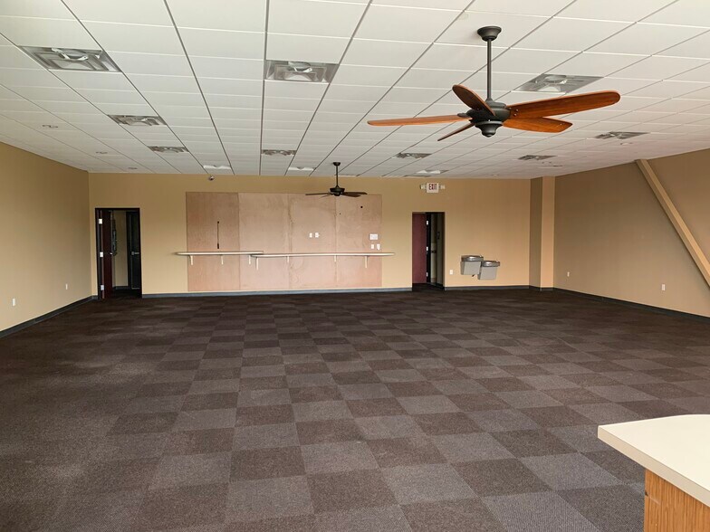 More Photos Of 9231 W Parmer Ln, Austin Storefront Retail Office For Lease