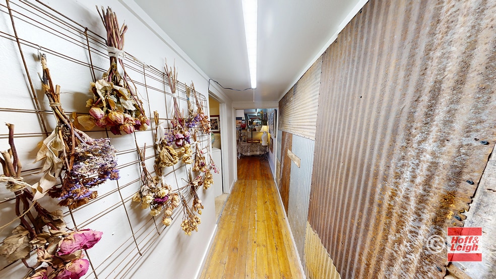 More Photos Of 2109 Broadway St, Colorado Springs Light Distribution For Sale