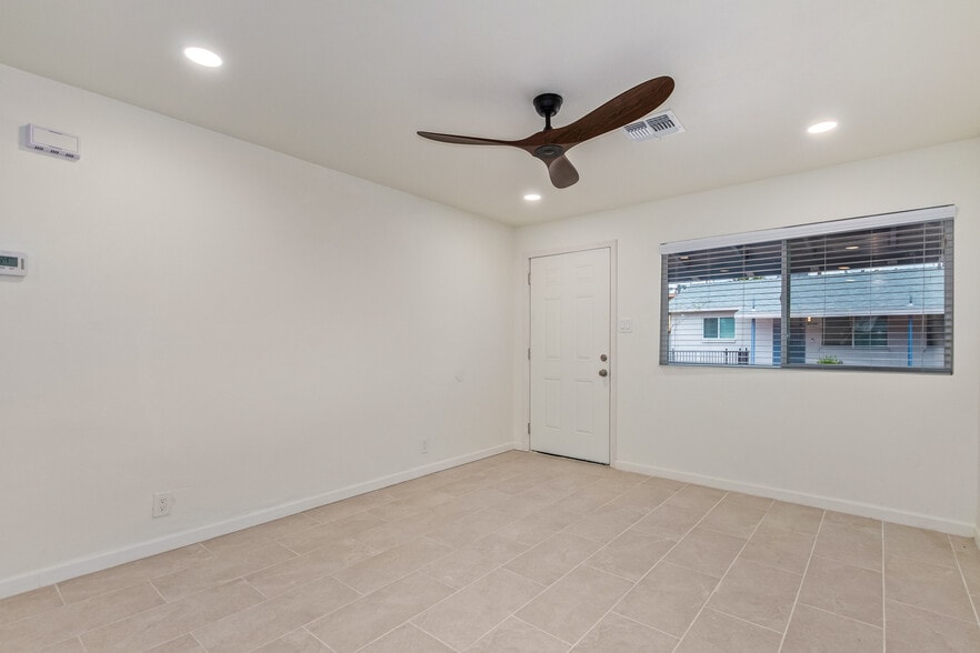 More Photos Of 140-148 E Mohave Rd, Tucson Apartments For Sale