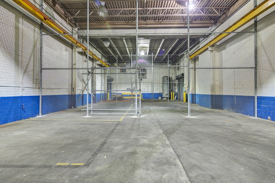 More Photos Of 3036 Gillespie St, Fayetteville Manufacturing For Lease