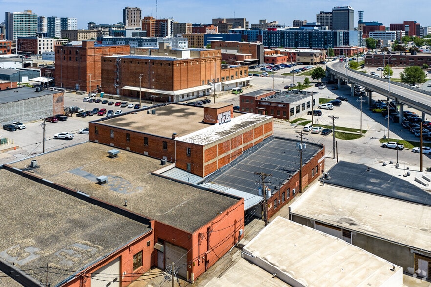 More Photos Of 601-603 L St, Lincoln Unknown For Lease