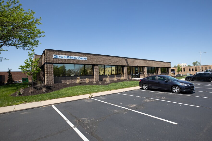 Primary Photo Of 11000 Lakeview Ave, Lenexa Light Distribution For Sale