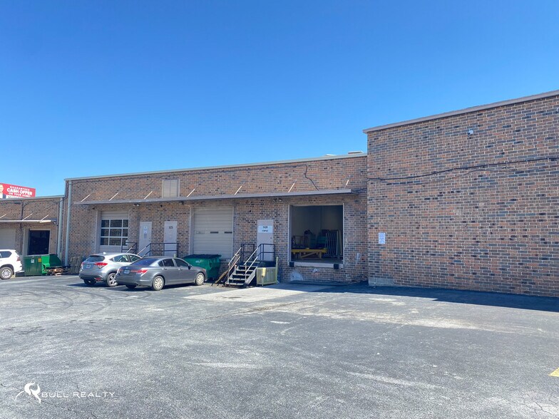 More Photos Of 1426 Chattahoochee Ave NW, Atlanta Warehouse For Lease