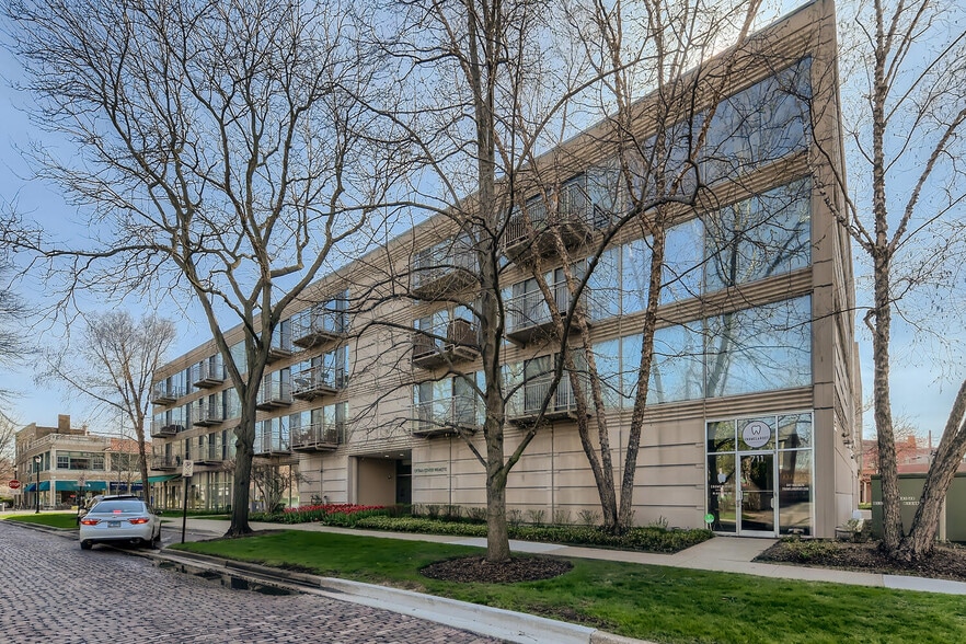 More Photos Of 1100 Central Ave, Wilmette Apartments For Lease