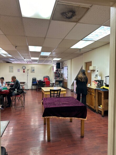 More Photos Of 328 7th St, Oakland Storefront Retail Office For Lease