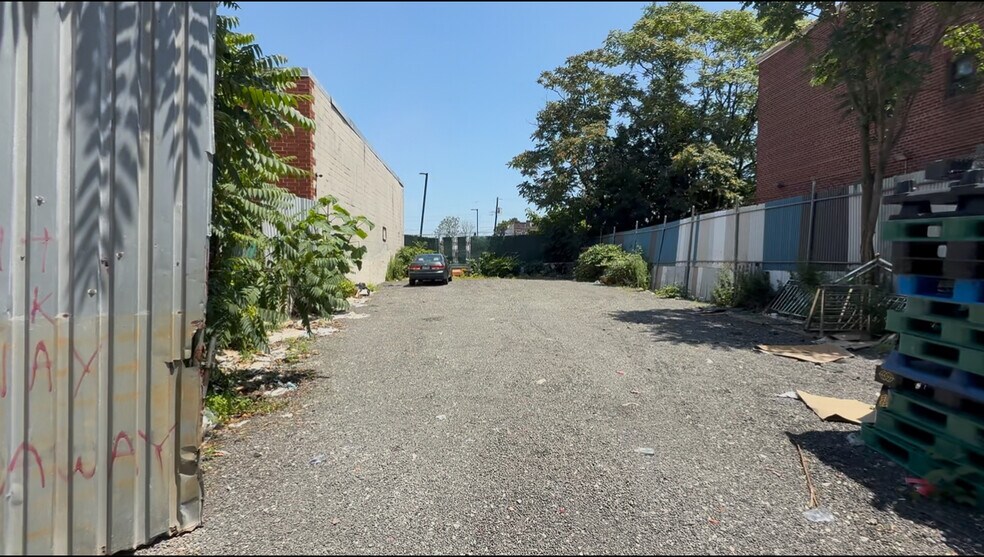 More Photos Of 531-535 E 82nd St, Brooklyn Land For Sale