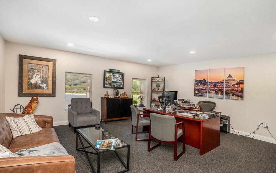 More Photos Of 3238 W Germantown Pike, Eagleville Medical For Lease