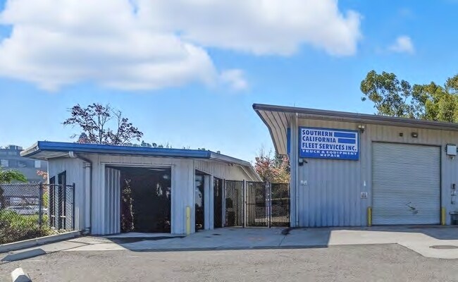 More Photos Of 9690-9694 Black Mountain Rd, San Diego Service For Lease