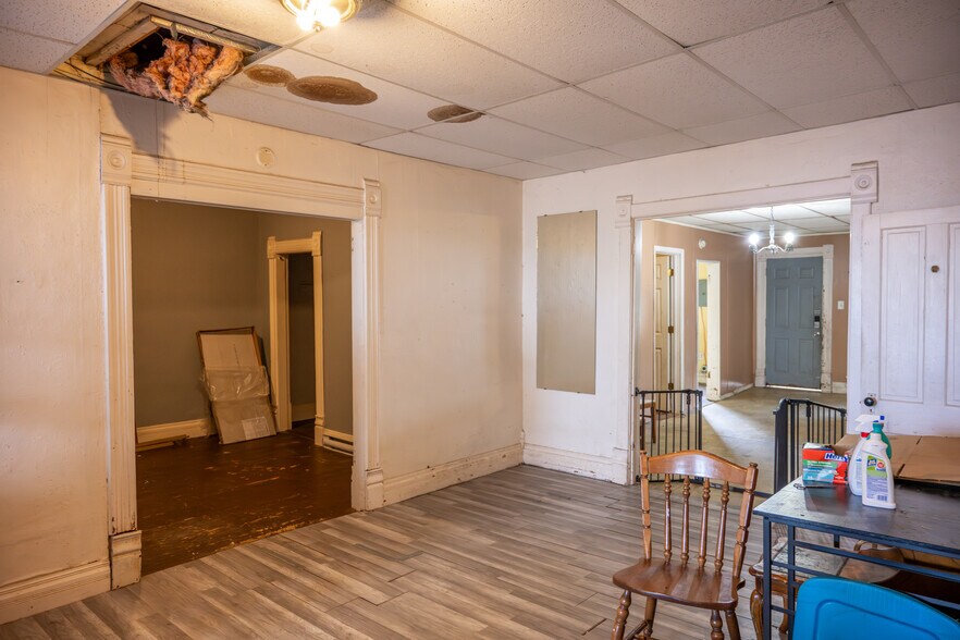 More Photos Of 215 Main St, Elroy Storefront Retail Residential For Sale