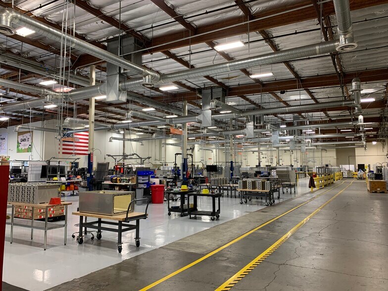 More Photos Of 3550 Tyburn St, Los Angeles Warehouse For Lease