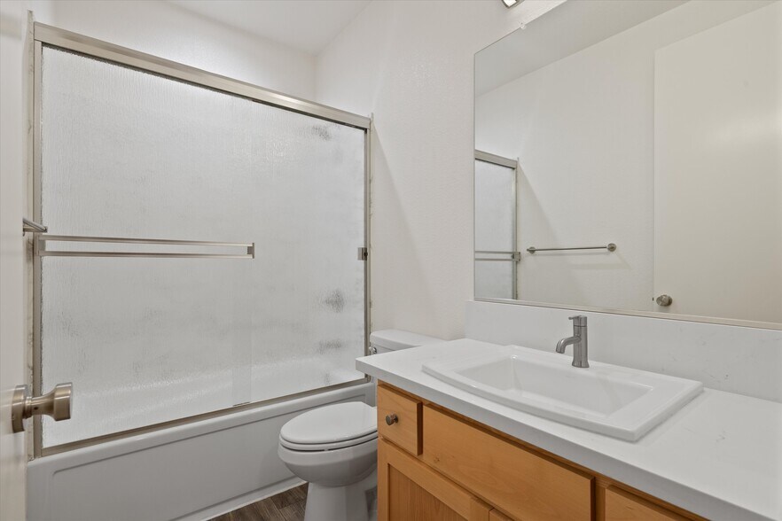 More Photos Of 2217 Tapia Way, Chico Apartments For Sale