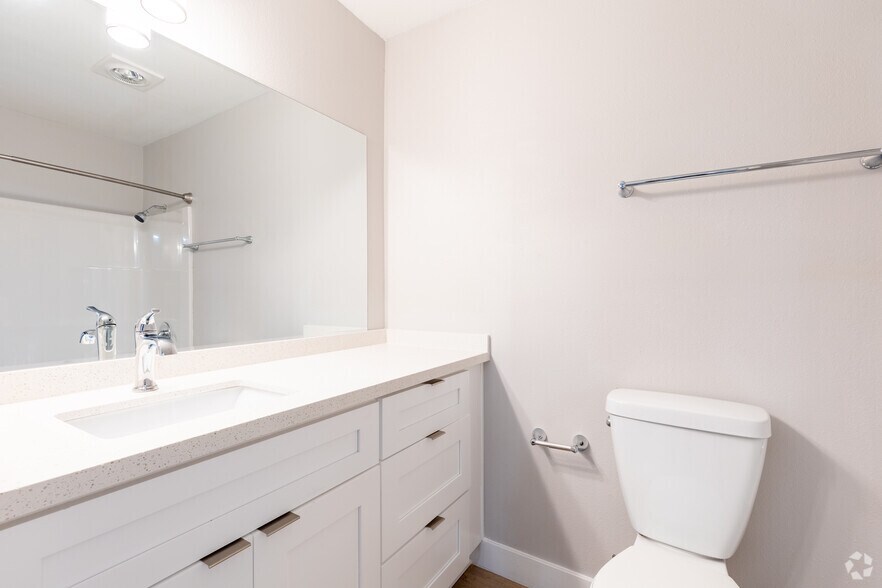 More Photos Of 130 S Alexandria Ave, Los Angeles Apartments For Sale