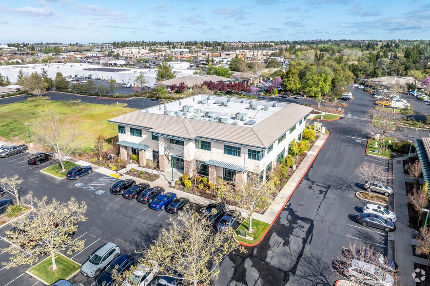 More Photos Of 4170 Douglas Blvd, Granite Bay Office For Lease