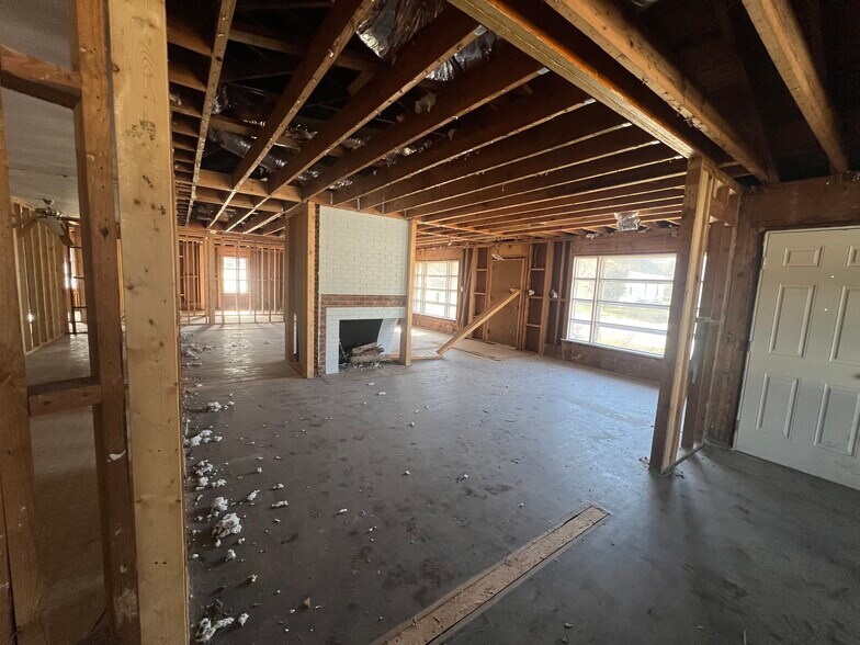 More Photos Of 20230 Main St, Cornelius Apartments For Sale