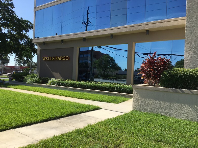 More Photos Of 6600 Taft St, Hollywood Medical For Lease