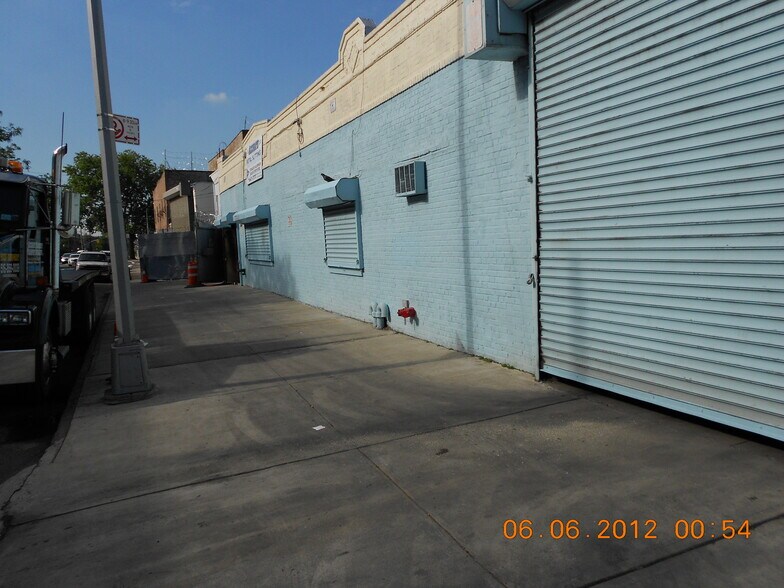 More Photos Of , Brooklyn Unknown For Sale