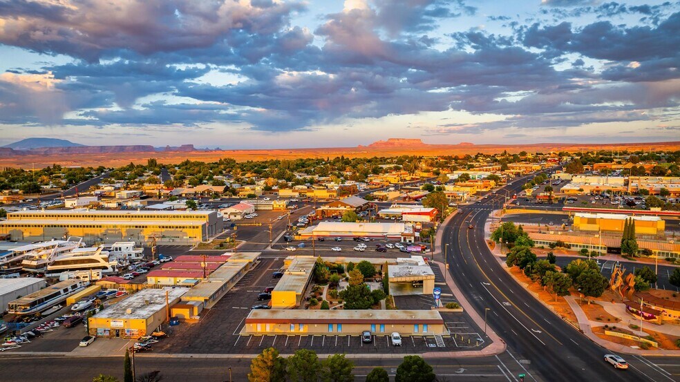 More Photos Of 150 N Lake Powell Blvd, Page Hotel For Sale