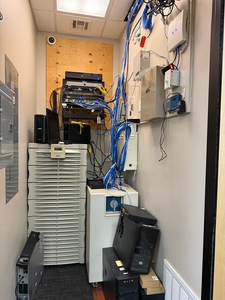 More Photos Of 2420 W Horizon Ridge Pky, Henderson Medical For Lease