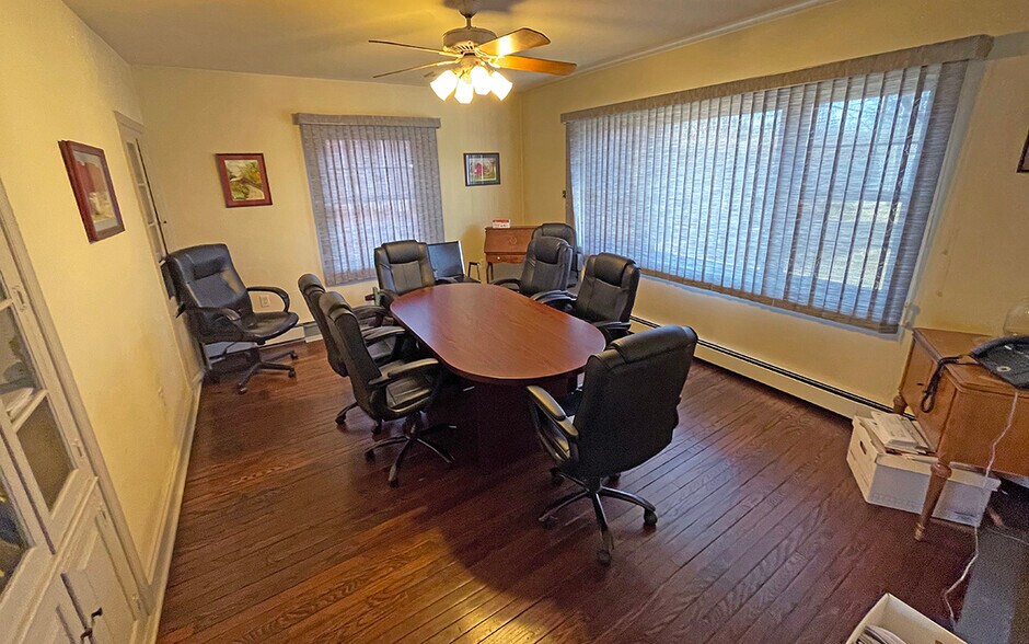 More Photos Of 2608 N Third St, Harrisburg Office Residential For Sale