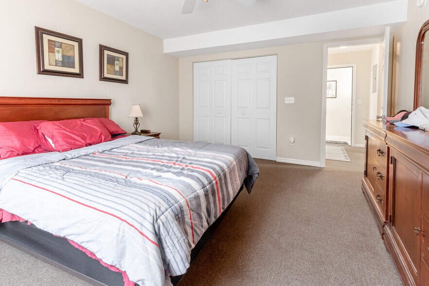 More Photos Of 910 St Johns Ave, Palatka Storefront Retail Residential For Sale