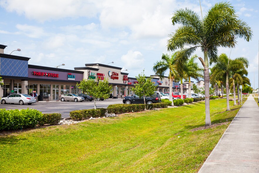 More Photos Of 11502-11572 Tamiami Trl E, Naples Unknown For Lease