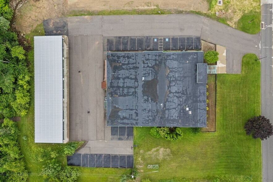 More Photos Of 1075 National Pky, Mansfield Office For Sale