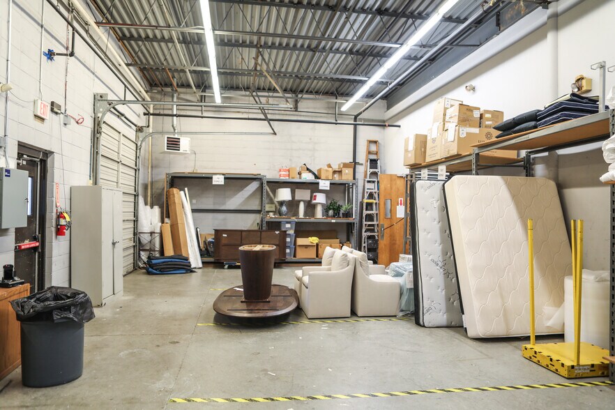 More Photos Of 2297 Main St East, Snellville Freestanding For Sale