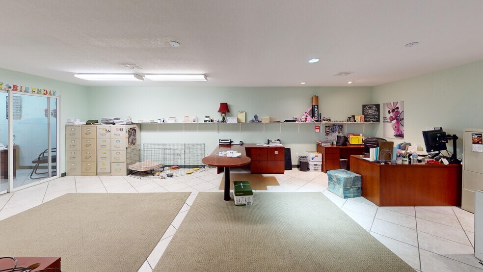 More Photos Of 4900 NE 11th Ave, Fort Lauderdale Warehouse For Sale