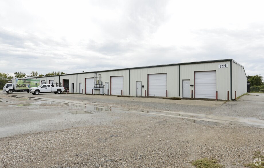 Primary Photo Of 3225 Springer Ln, Rockwall Warehouse For Lease