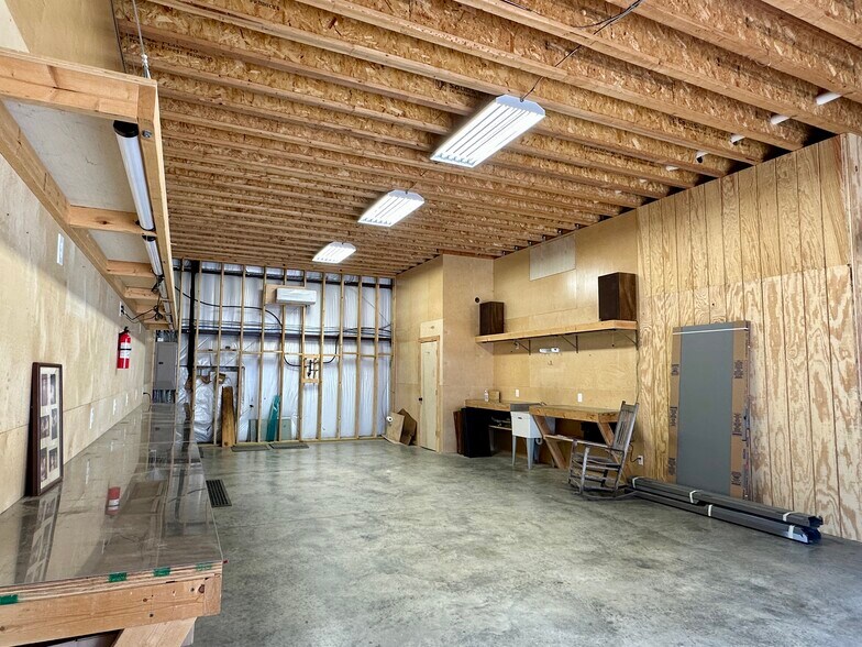 More Photos Of 1461 Greensboro Hwy, Watkinsville Flex For Sale