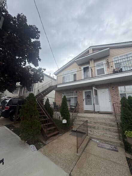 More Photos Of , Staten Island Multifamily For Sale