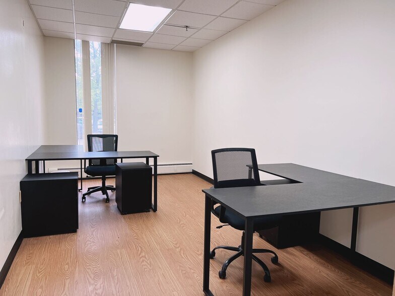 More Photos Of 27 Bleeker St, Millburn Office For Lease