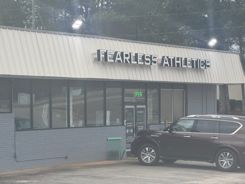 More Photos Of 3060 Jodeco Rd, McDonough Unknown For Lease