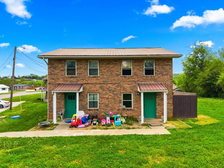 More Photos Of 3229 Blue Springs rd, Strawberry Plains Multifamily For Sale