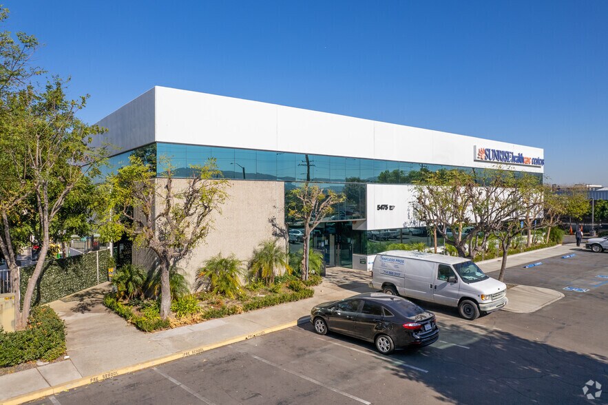 More Photos Of 5475 E La Palma Ave, Anaheim Office For Sale