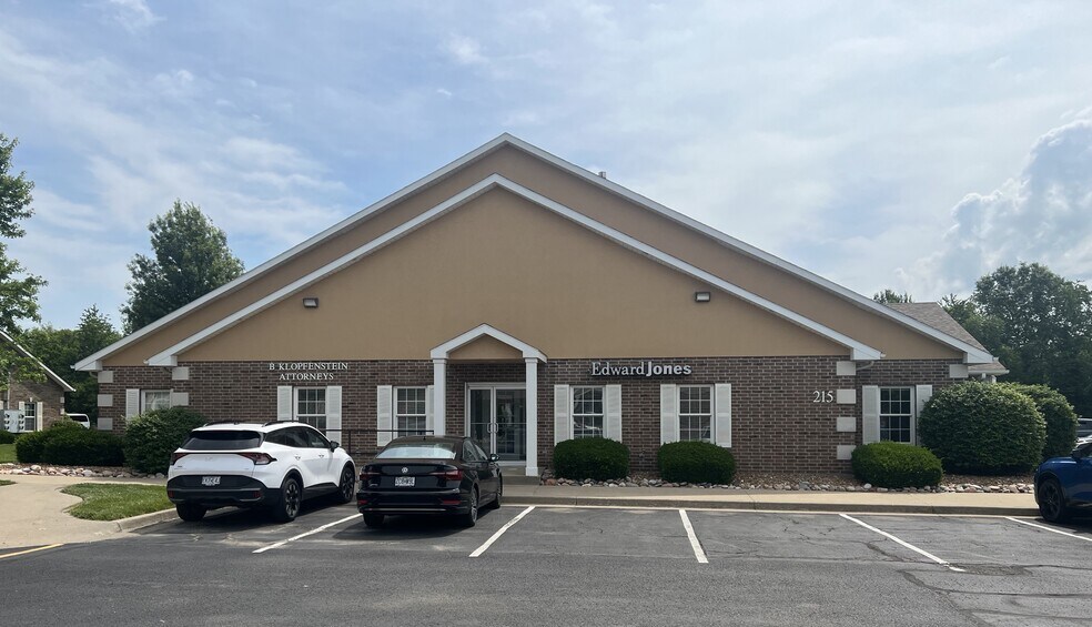 Primary Photo Of 215 S Platte Clay Way, Kearney Office For Lease