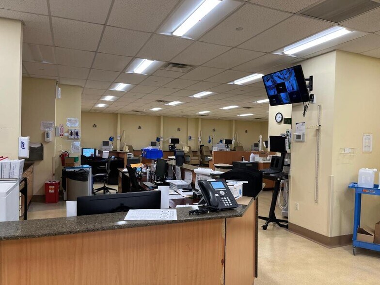 More Photos Of 1120-1130 Coney Island Ave, Brooklyn Medical For Lease