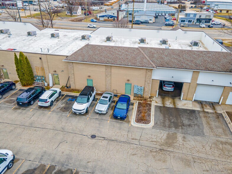 More Photos Of 450 N Route 31, Crystal Lake Fast Food For Lease