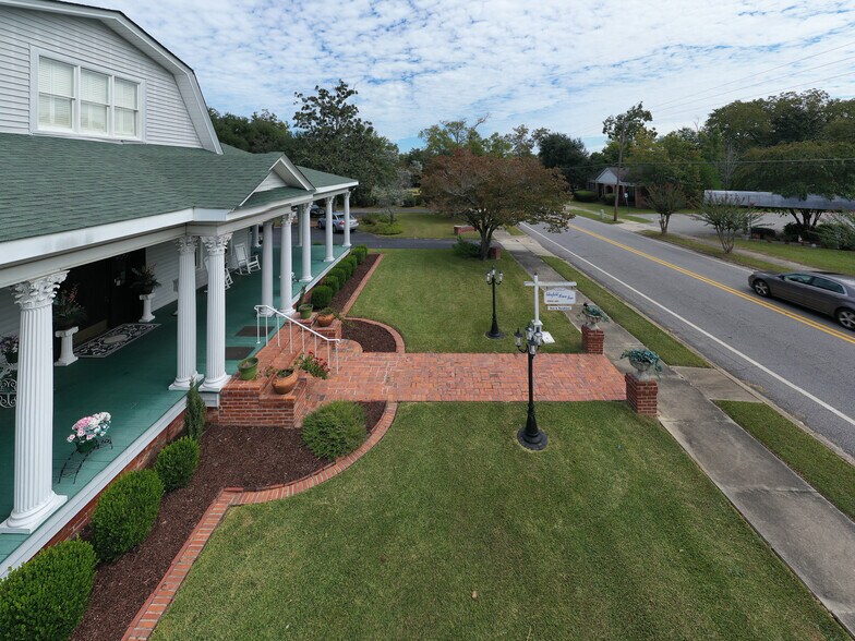 More Photos Of 426 W Church St, Swainsboro Hospitality For Sale
