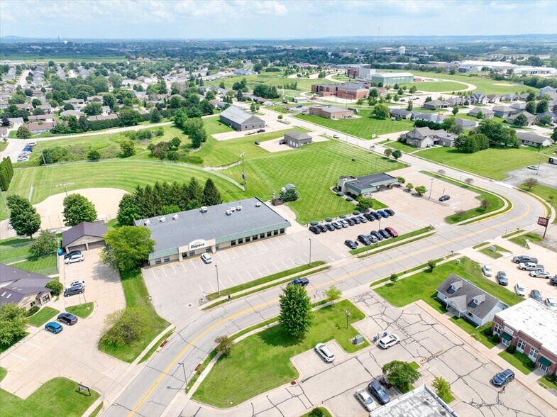 More Photos Of 5865 Saratoga Rd, Asbury Office For Sale