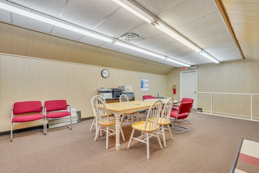 More Photos Of 11706 Mercy Blvd, Savannah Medical For Lease