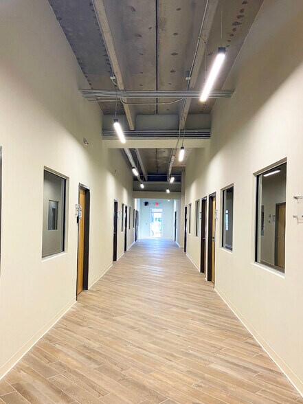 More Photos Of 5625 Woodrow Bean, El Paso Coworking Space