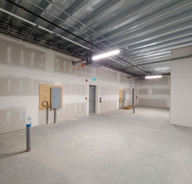 More Photos Of 5303 48 Ave, Redwater Storefront Retail Residential For Lease