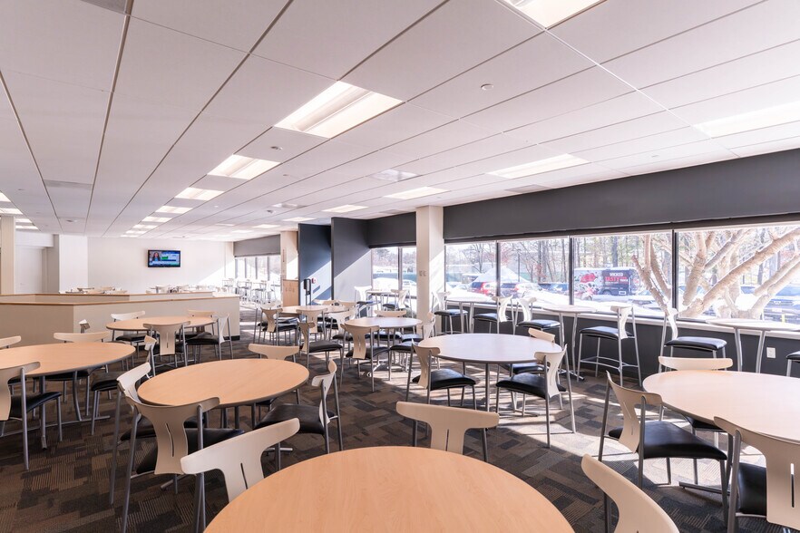 More Photos Of 250 Apollo Dr, Chelmsford Office For Lease