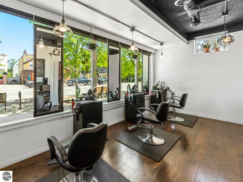 More Photos Of 180 S Benzie Blvd, Beulah Storefront Retail Office For Sale