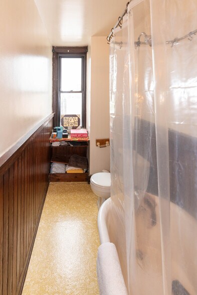 More Photos Of 46 W Biddle St, Baltimore Apartments For Sale